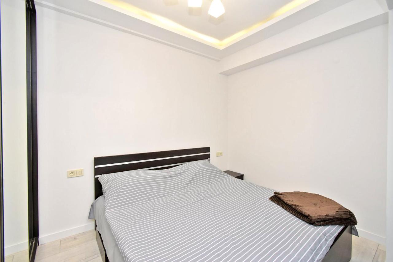 Apart House In Centr Koghbaci Strit Erevan Exterior foto